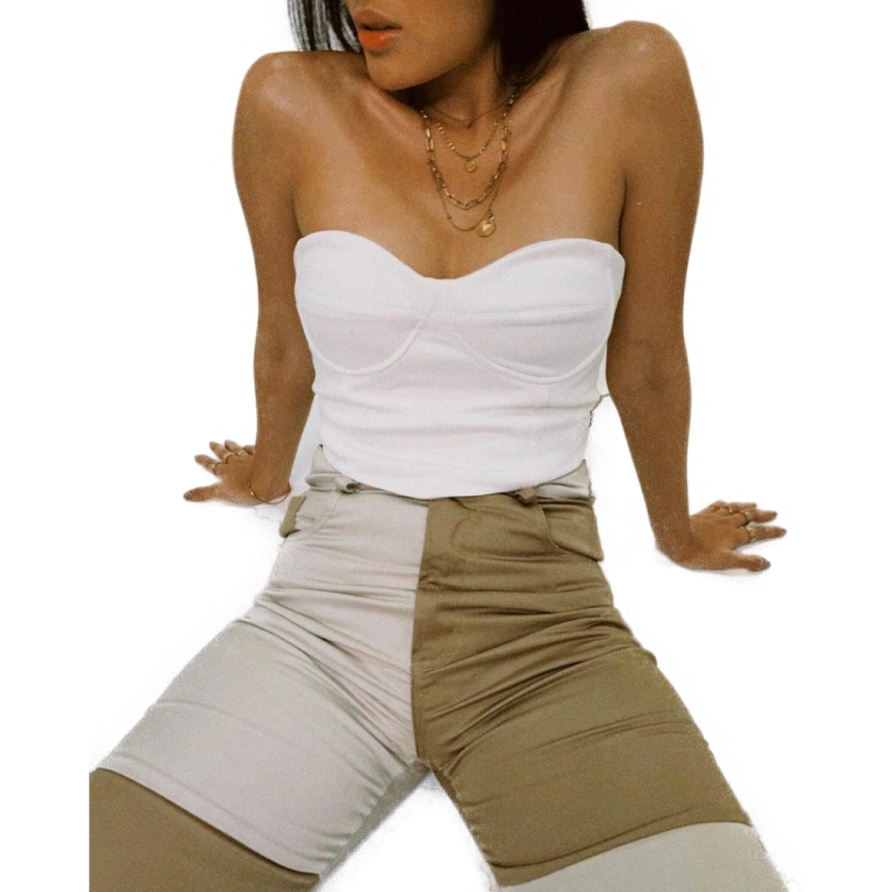 White corsé